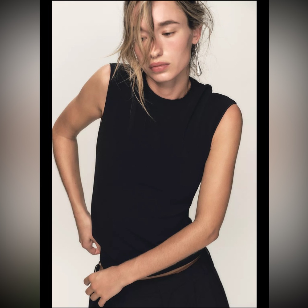 Zara stretch contouring top - Picture 3 of 7